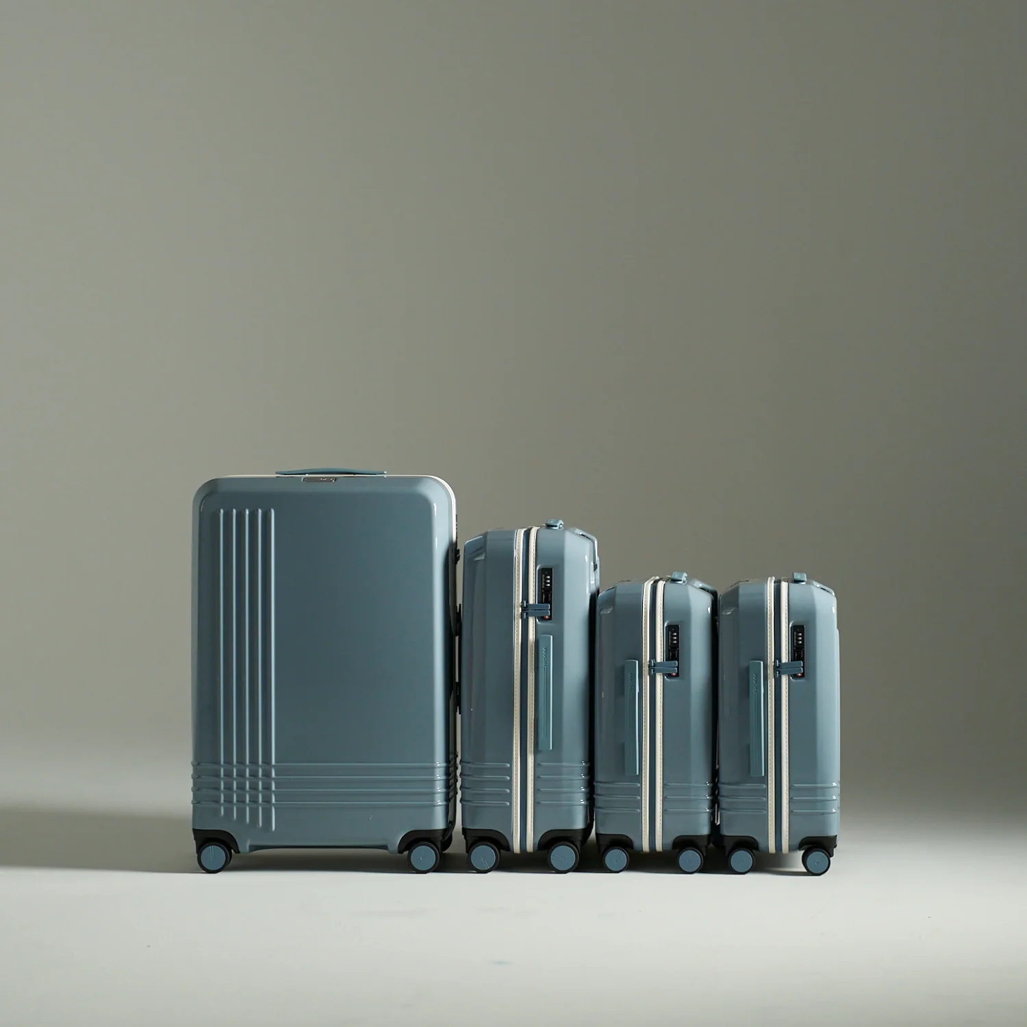 Large Check-In Expandable - Image 18