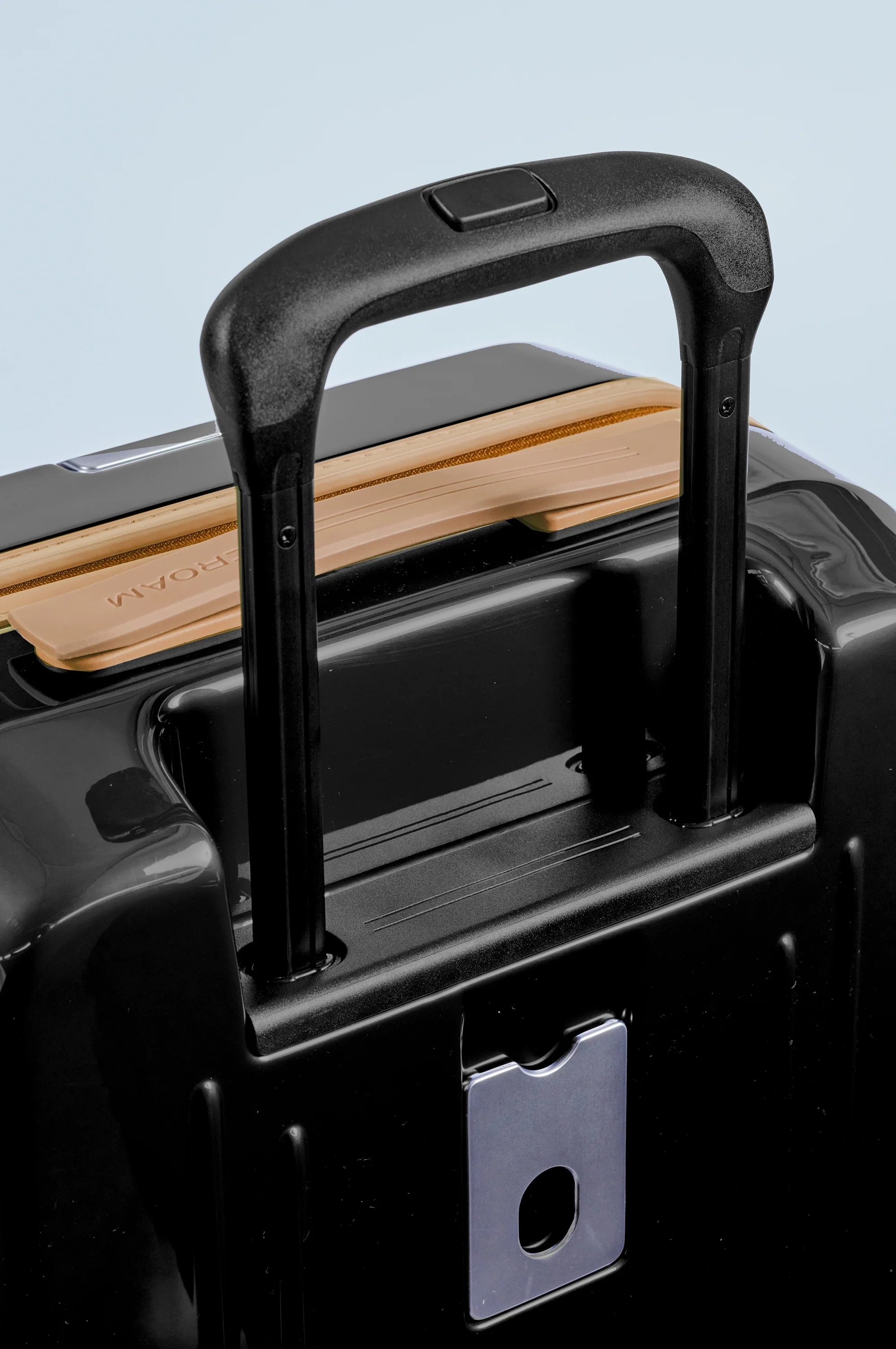 Large Check-In Expandable - Image 27